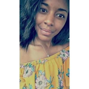 Meet your Posher, Alisha